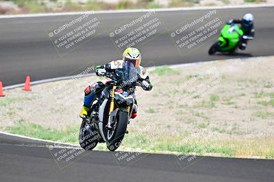 media/Apr-18-2025-TrackDaz (Fri) [[45f5874c44]]/B Group/Session 5 (Turns 5 and 6 - Inside)/
